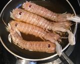 Foto del paso 3 de la receta: Guiso de pescado 🐠 y mariscos 😋 con patatas 🥔