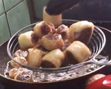 Foto langkah ke 9 dari resep Gohyong Chicken's Hearts.