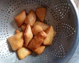 A picture of step 6 of Sticky coconut vishata.