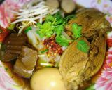 รูปขั้นตอนการทำที่ 3 ของ เส้นใหญ่เป็ดตุ๋นตรุษจีน 2018