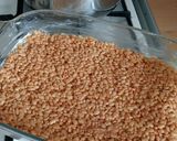 A picture of step 5 of Vickys Marshmallow Crispy Squares, GF DF EF SF NF.