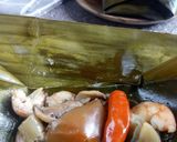 Foto langkah ke 5 dari resep Pepes udang jamur kancing.
