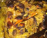 A picture of step 2 of Chicken PatraPada.