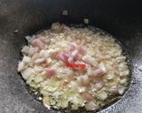 A picture of step 2 of Soya Chunks sabzi.