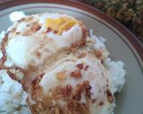 Foto langkah ke 4 dari resep Telur Ceplok Khas Pontianak.