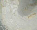 Foto langkah ke 5 dari resep Kue Bolu Lapis Kukus Pandan.