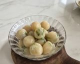 Foto langkah ke 4 dari resep Cilok Kuah Seblak Takaran Sendok.