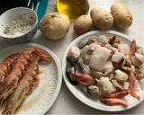 Foto del paso 1 de la receta: Guisado de pescado con mariscos, mi bouillabaisse o bullabesa, en olla rápida!