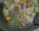 Foto langkah ke 5 dari resep Sop Ceker Ayam Berempah.