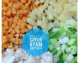 Foto langkah ke 1 dari resep Pastel sayur ayam.