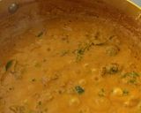 A picture of step 4 of Capsicum with gravy.