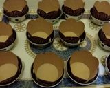 Foto langkah ke 6 dari resep Cupcake kukus coklat simple (no mixer).