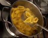A picture of step 8 of Pasta in Red Sauce.
