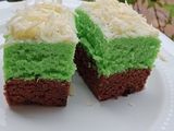 Bolu kukus pandan coklat