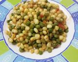 A picture of step 7 of Soft maize with green peas.