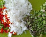 Foto del paso 2 de la receta: Sopas perotas -con patatas y espárragos-
