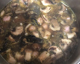 Foto del paso 3 de la receta: Judías blancas con setas y longaniza de pollo