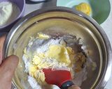 Foto langkah ke 2 dari resep Bakpao Telur Asin.