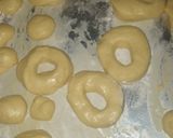 Foto langkah ke 6 dari resep Donat autolisis.