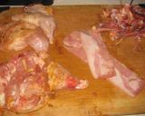 Foto del paso 1 de la receta: Muslo y contramuslo relleno con bacon