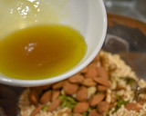 Foto del paso 5 de la receta: Granola sin gluten de quinoa hinchada con almendras y ciruelas
