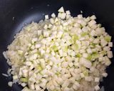 Foto del paso 2 de la receta: Garbanzos de bote con calabacín