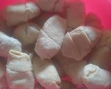 Foto langkah ke 8 dari resep Molen Pisang Kepok, Simpel, Renyah, dan Homemade.