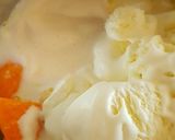 A picture of step 1 of Mango Mastani.