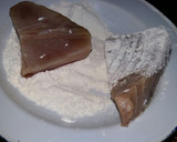 Foto del paso 1 de la receta: Atún con tomate