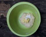 Foto langkah ke 1 dari resep Roti sobek.