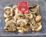 Foto langkah ke 1 dari resep Schnitzel Mushroom Sauce.