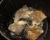 Foto del paso 2 de la receta: Bacalao en salsa de tomate