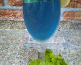 A picture of step 8 of Blue moon mojito.