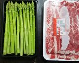 A picture of step 1 of Beef Roll Asparagus.