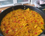Foto del paso 16 de la receta: Arroz con pulpo, calamares y langostinos