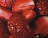 સ્ટ્રોબેરી મિલ્ક શેક(Strawberry Milkshake Recipe in Gujarati) રેસીપી સ્ટેપ1ફોટો