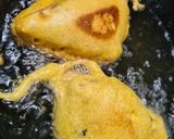 A picture of step 7 of Bread Pakoda.