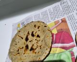A picture of step 2 of Bengali bhartha aur bajri rotla.