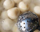 Hình bước làm 5 của món Chè trôi nước