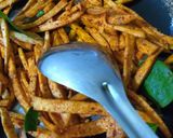 A picture of step 3 of Yam stir fry.