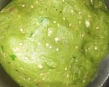 A picture of step 3 of Palak paratha.