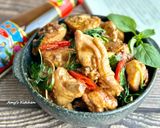 A picture of step 6 of Three Cup Chicken with Oyster Sauce / Homestyle Dish.