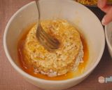 Foto langkah ke 7 dari resep Indomie Donat.