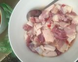 Hình bước làm 2 của món Thịt kho măng trứng cút