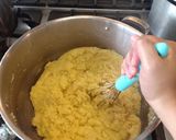 Foto langkah ke 2 dari resep Sus Potong keju (choux paste).