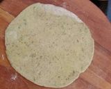 A picture of step 3 of Stuffed Palak Kulcha.