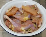 Foto langkah ke 1 dari resep AYAM POP + Sambal + Lalap Daun Singkong.