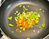 炒飯飯糰佐魩魚XO醬的食譜步驟1照片