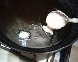 A picture of step 5 of Mash ki daal k barey.