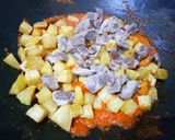 Foto langkah ke 2 dari resep Sambal Goreng Kentang.
